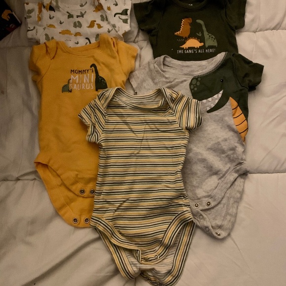 Onesies - Picture 1 of 1